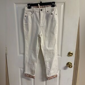 NWT Size 4 Matilda Jane White Enchanted Garden Lola Slimming Jeans.  Retail 88